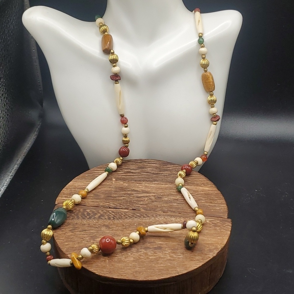 N3213‎ precious stone  bone carved sconce royal necklace
